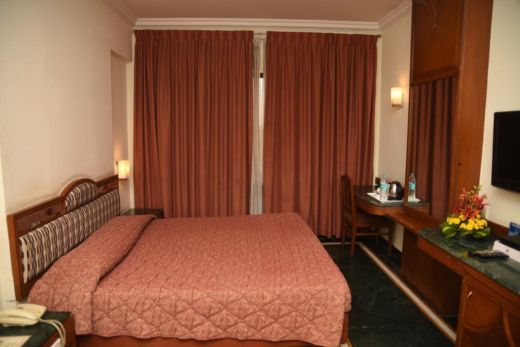 Hotel Maurya Bangalore Exterior foto