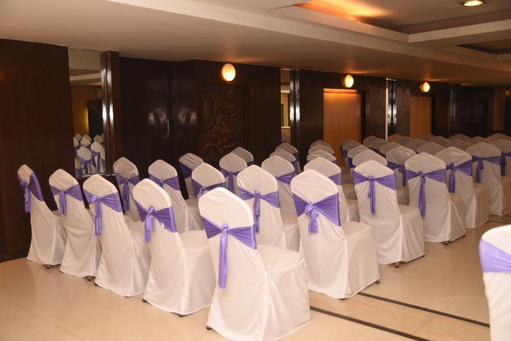 Hotel Maurya Bangalore Exterior foto