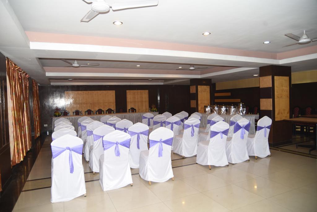 Hotel Maurya Bangalore Exterior foto