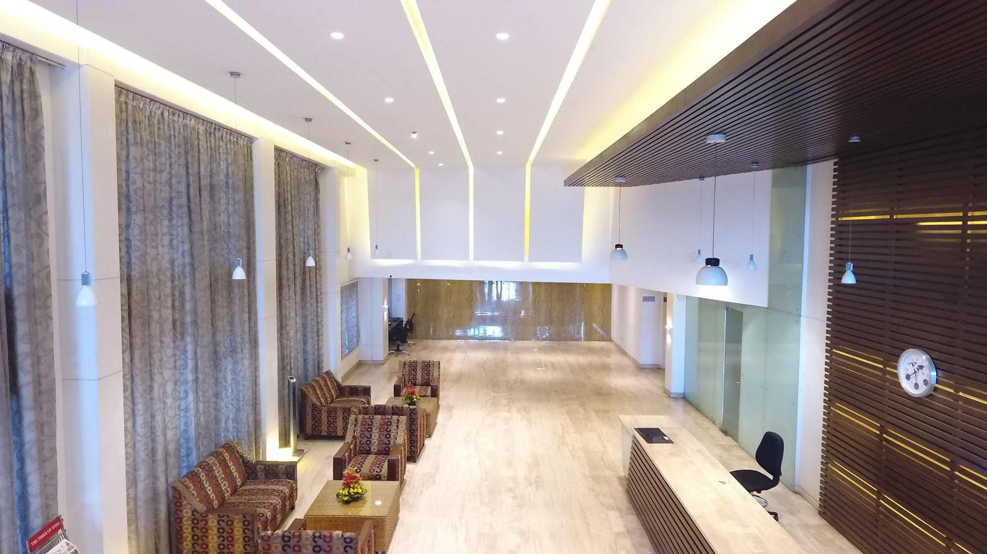 Hotel Maurya Bangalore Exterior foto